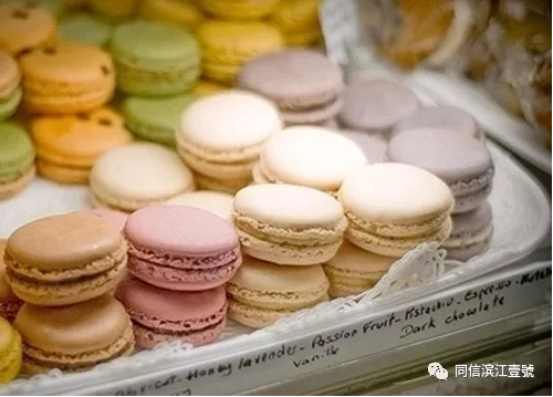 一見傾心，一口難忘，網(wǎng)紅甜品琉璃三彩，一秒甜進(jìn)你心底！